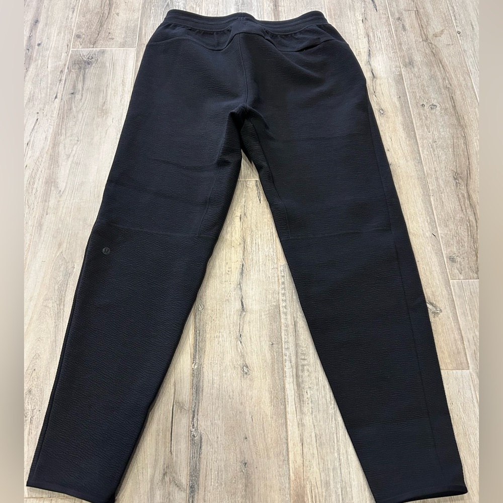 Men’s Lululemon Textured Spacer Joggers, M, $128